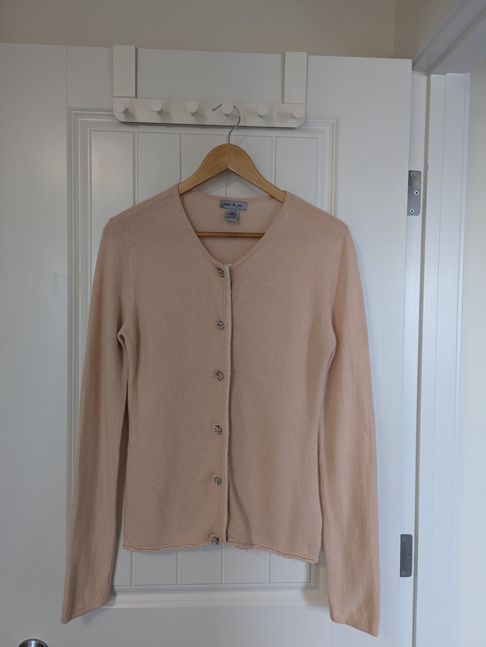Cashmere Crewneck Cardigan in Light Peach Medium